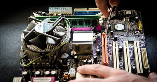 Top Tips To Find The Right PC Repair Service Provider